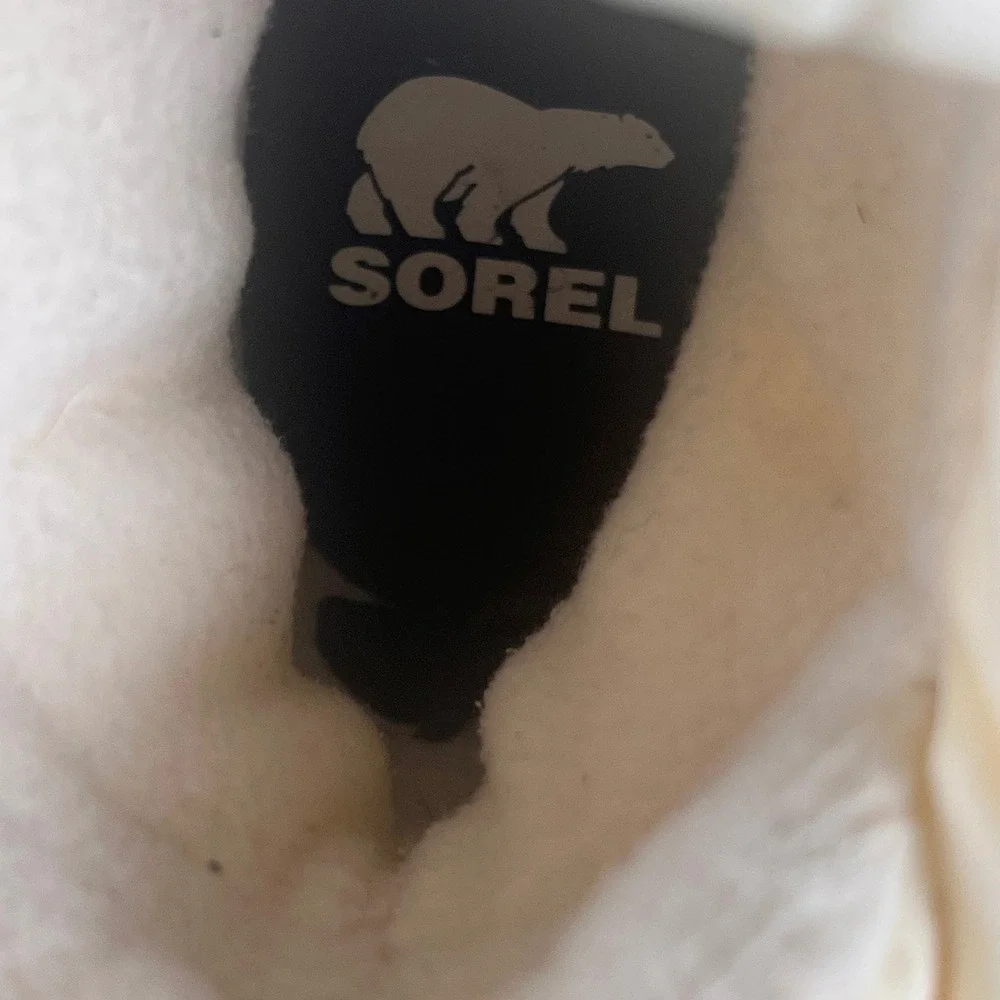 Sorel Kinetic Impact Puffy Zip Boots White Women's 6.5 Waterproof Winter